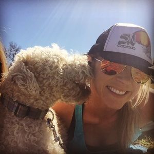 Meet your Posher, Holly